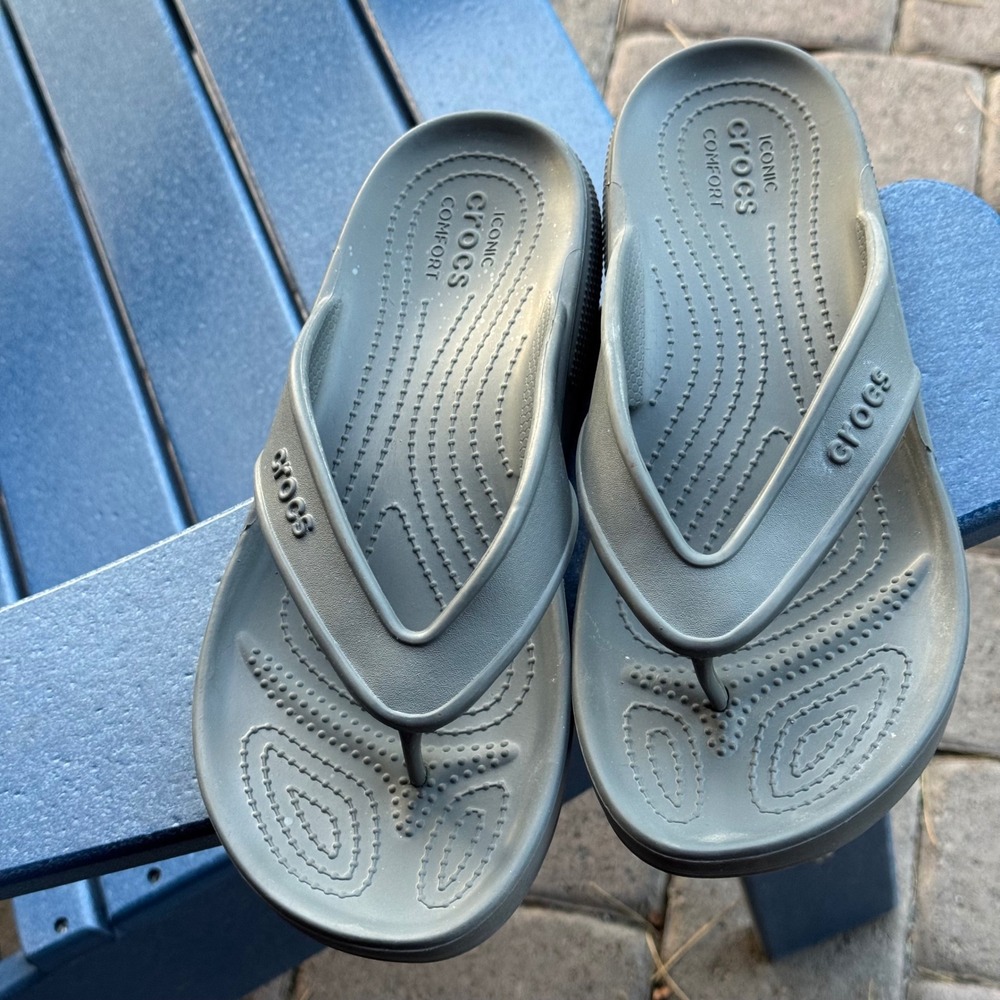 Crocs Athens Flip Flop Sandals Mens 8 Womens 10 Gray Iconic Comfort Thong Shoes
